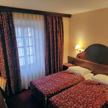 Hotel Amalia Ludbreg Esterno foto
