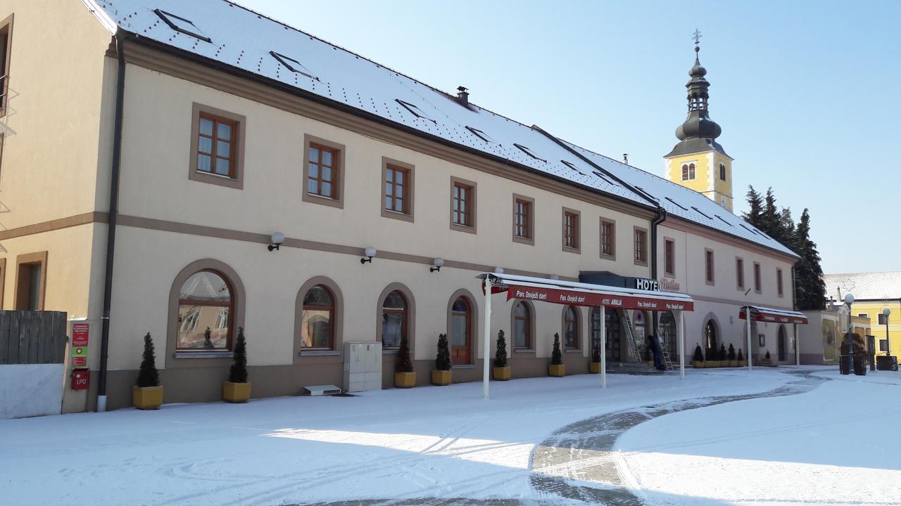 Hotel Amalia Ludbreg Esterno foto