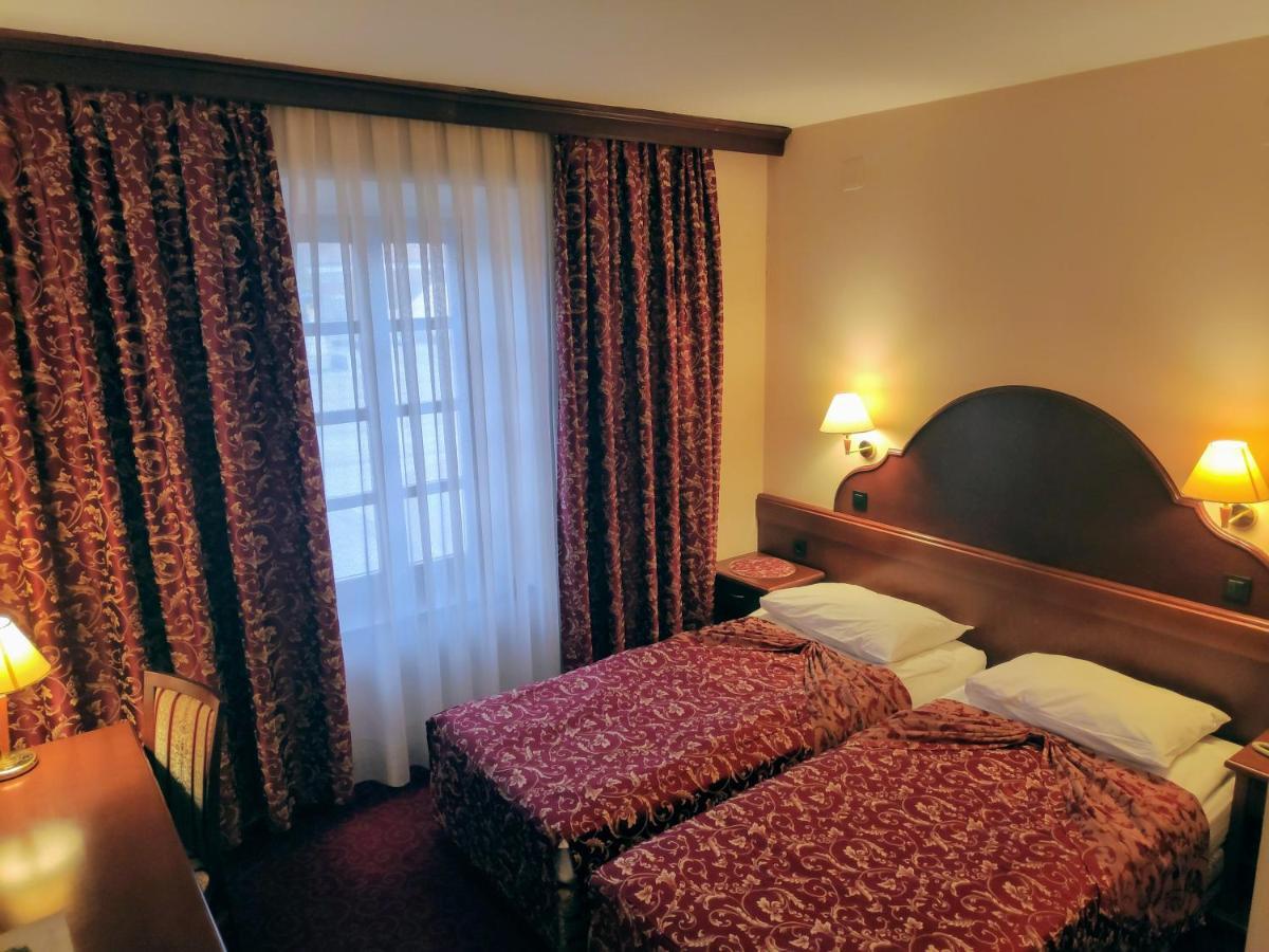 Hotel Amalia Ludbreg Esterno foto